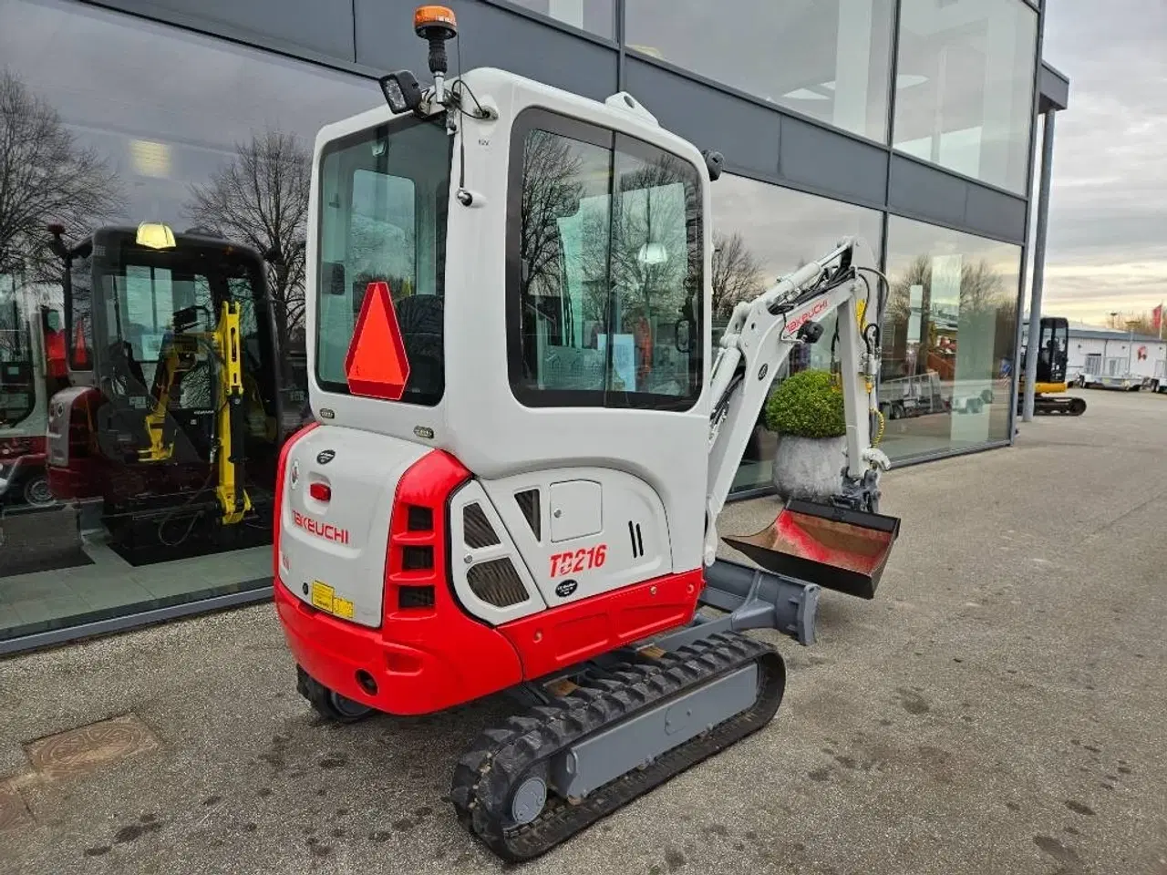 Billede 3 - Takeuchi TB 216