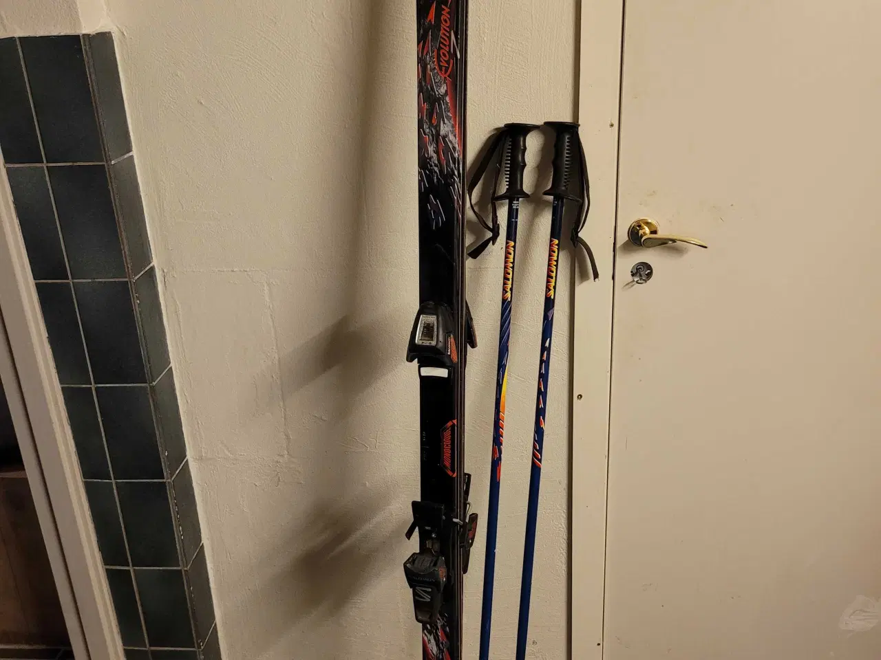 Billede 9 - fine ski 200kr