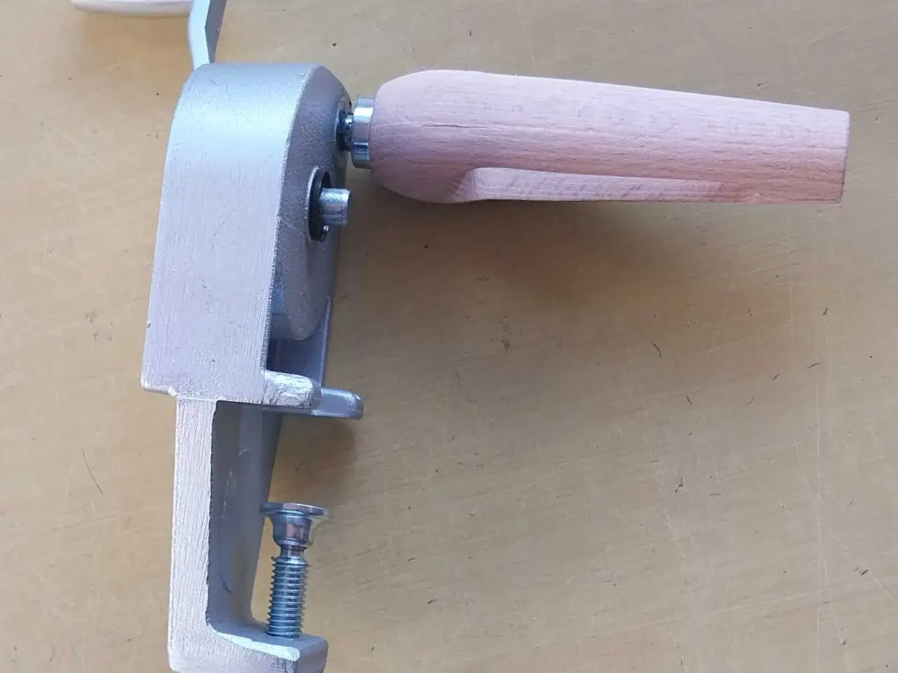 Billede 2 - Tilbehør og spoleaipparat, knipling