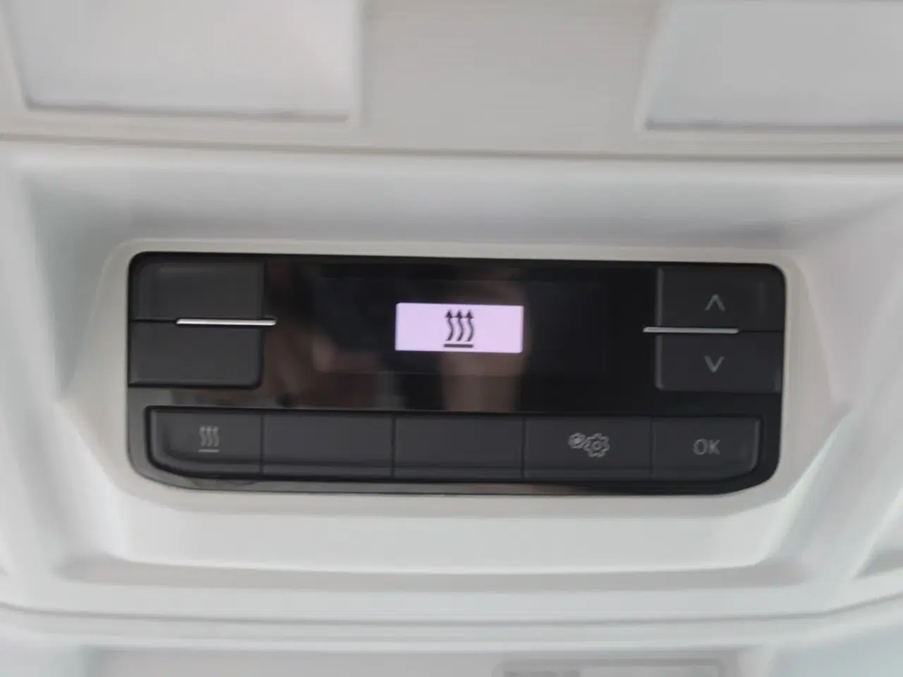 Billede 8 - VW Crafter 35 2,0 TDi 140 Kassevogn L3H2 aut.