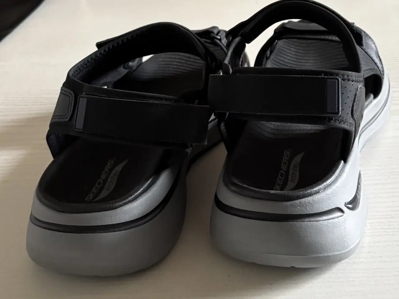 Billede 3 - Skechers M Go Walk Arch Fit Mission Sandal str. 45