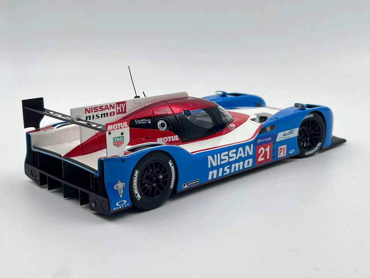 Billede 4 - 2015 Nissan GT-R LM Nismo #21 AUTOart - 1:18  