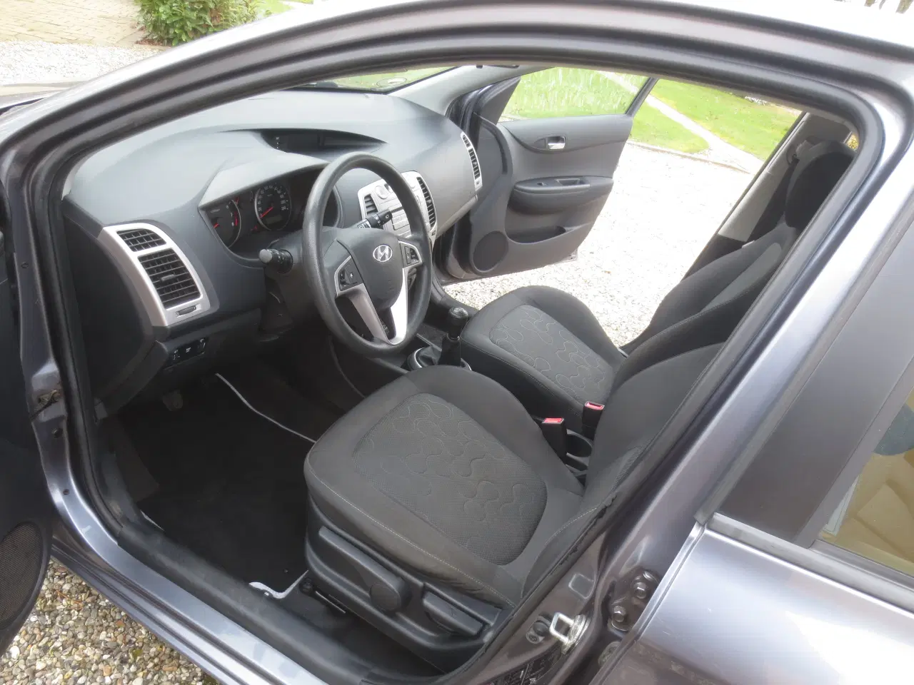 Billede 15 - Pæn Nysynet Hyundai i 20 1.2 i.