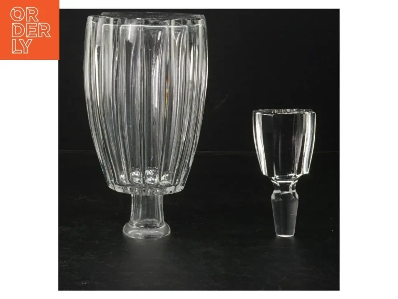 Billede 2 - Antik vinkaraffel med prop (str. 19 cm)