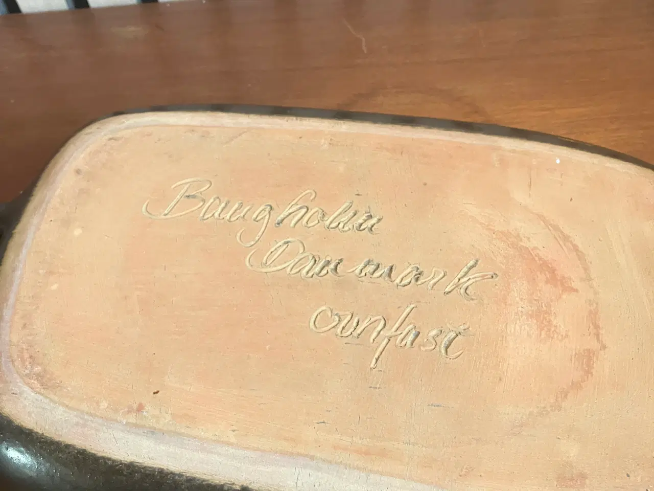 Billede 2 - Bangholm keramikfad med øre.