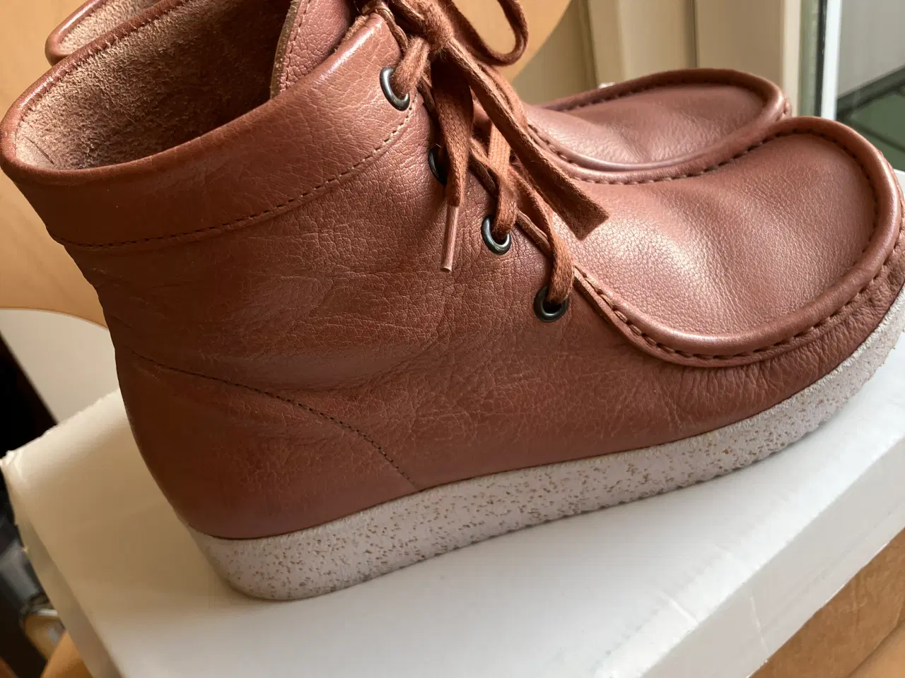 Billede 1 - Lækker og solid Nature Footware skindstøvlet