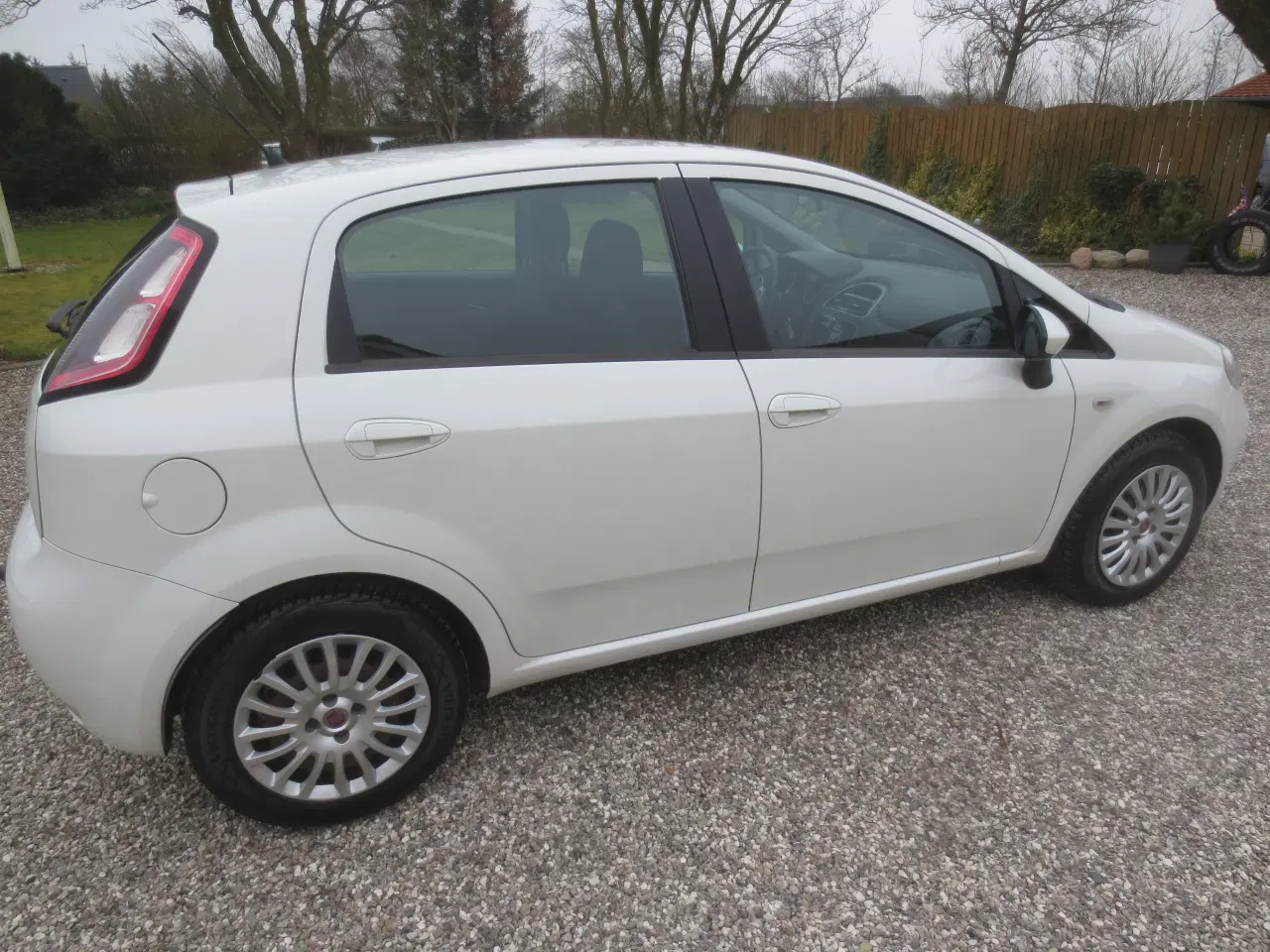 Billede 8 - Fiat Punto S7 1.3 MJD 85 Hk År 2014.