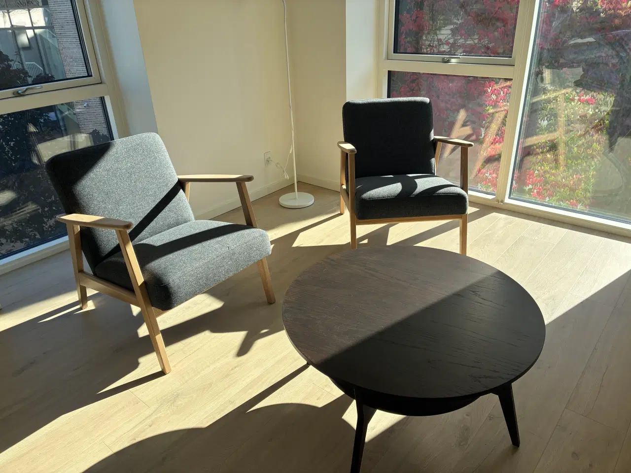 Billede 4 - Sofabord + 2 lænestole
