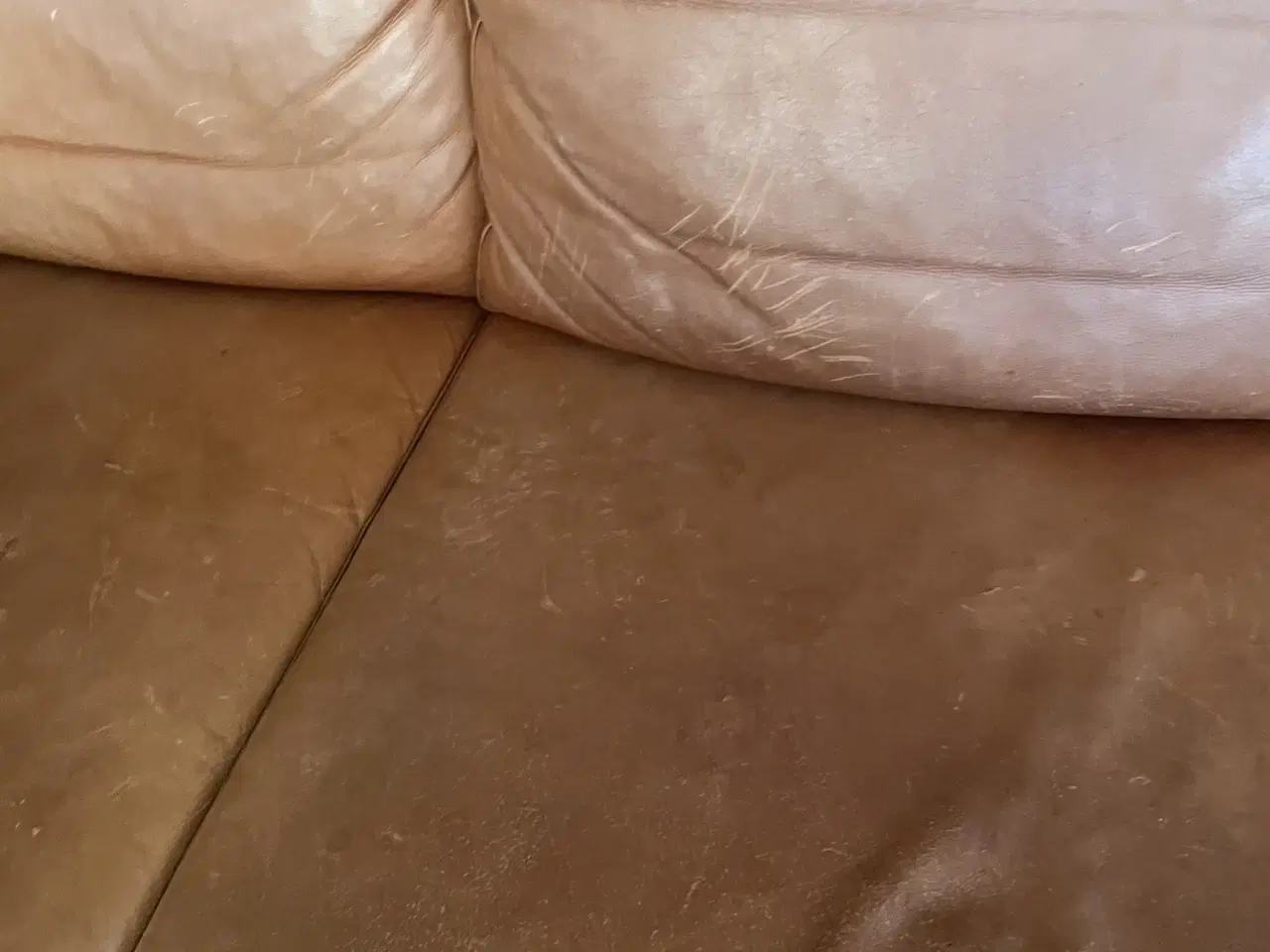 Billede 4 - Mogens Hansen 3-pers sofa i brun læder – tremmesof