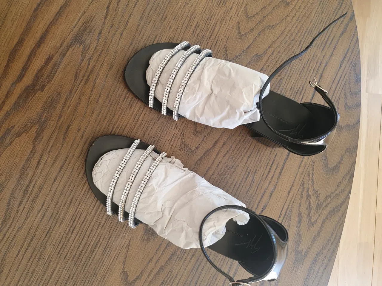 Billede 1 - Et par elegant sandaler fra Vero Cuoio Italy 