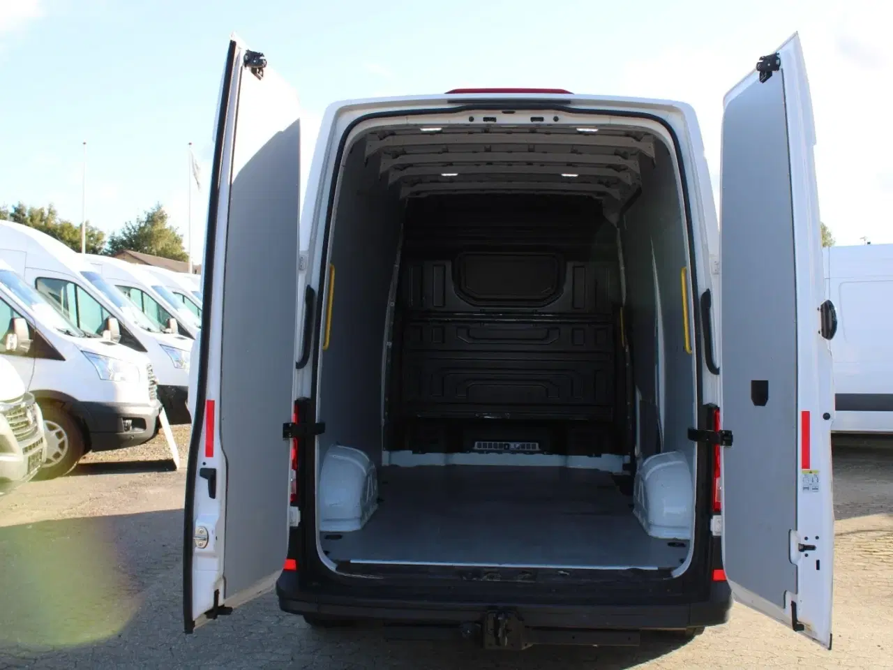 Billede 9 - VW Crafter 35 2,0 TDi 140 Kassevogn L3H2