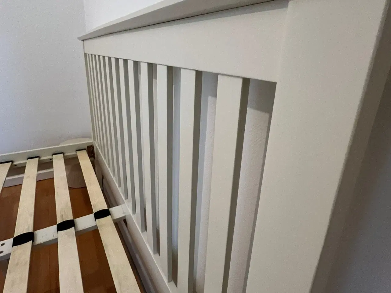 Billede 8 - Double Bed Frame - NEXT (UK)