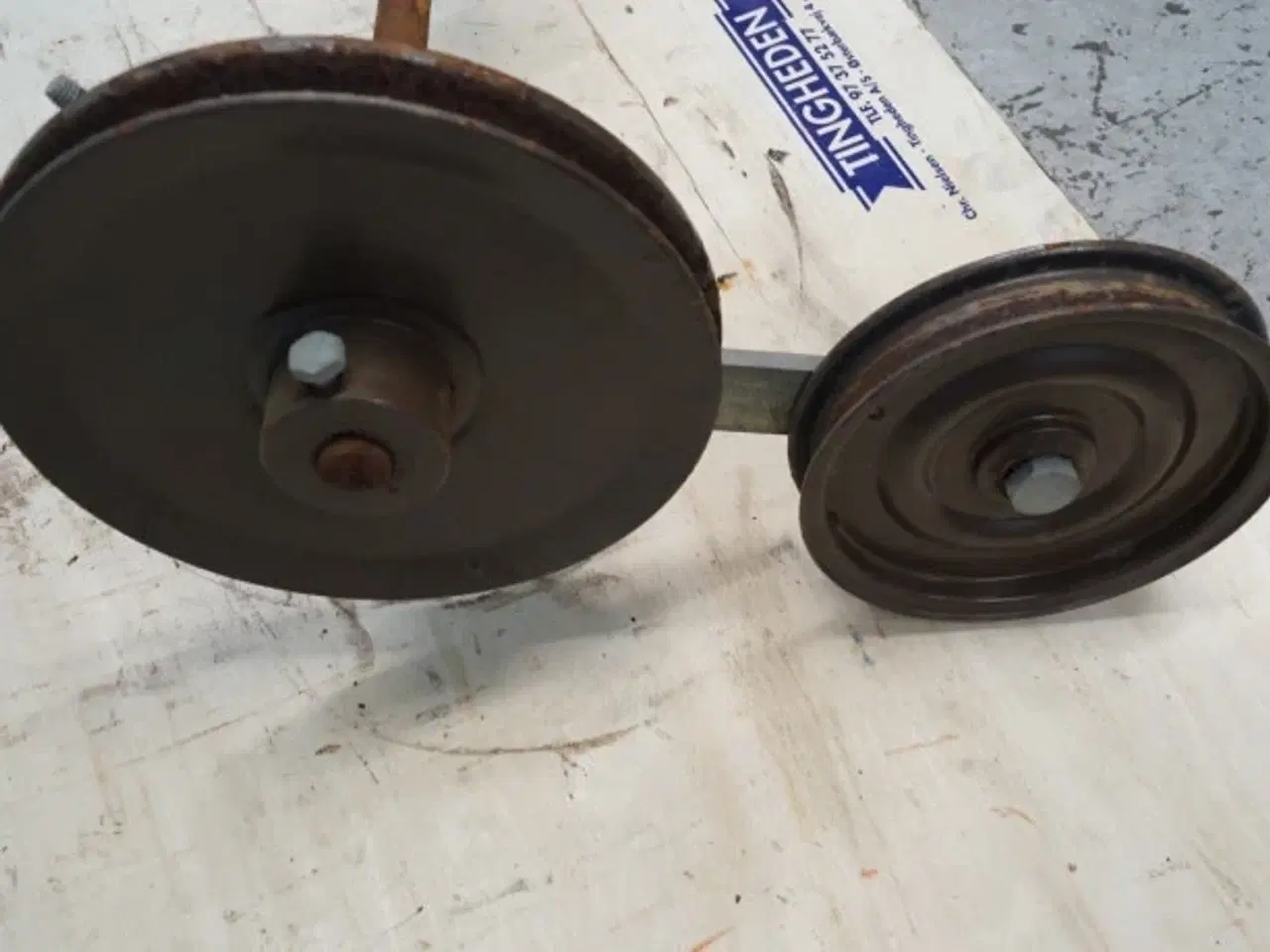 Billede 9 - Dronningborg D4500 Aksel med remskiver