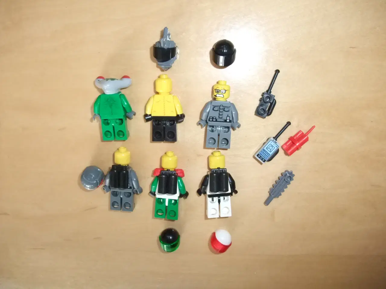 Billede 2 - Lego Space Police Figurer