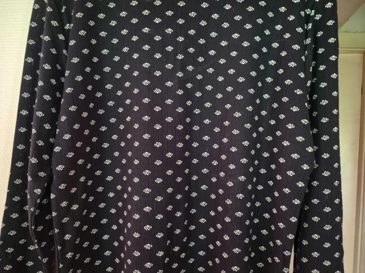 Billede 2 - Sød JDY bluse