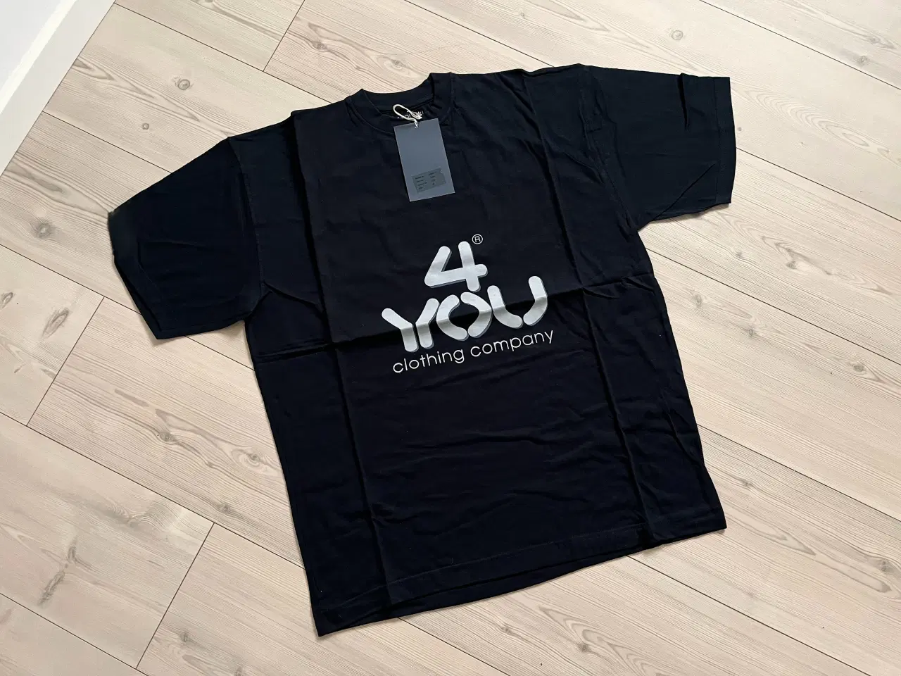 Billede 1 - T-shirt, 4 You, Str M