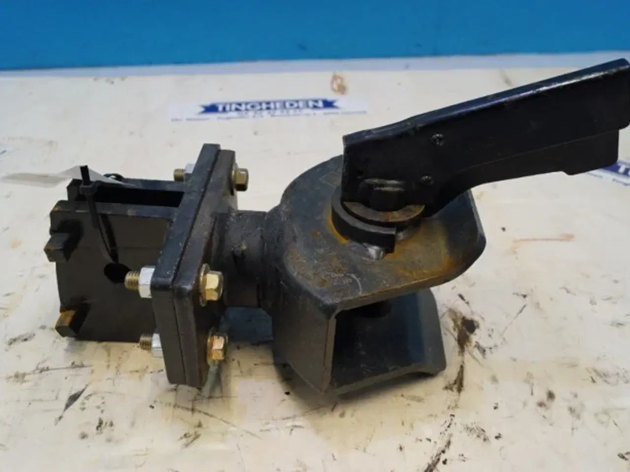 Billede 2 - John Deere 2026R Hitch LVA18479