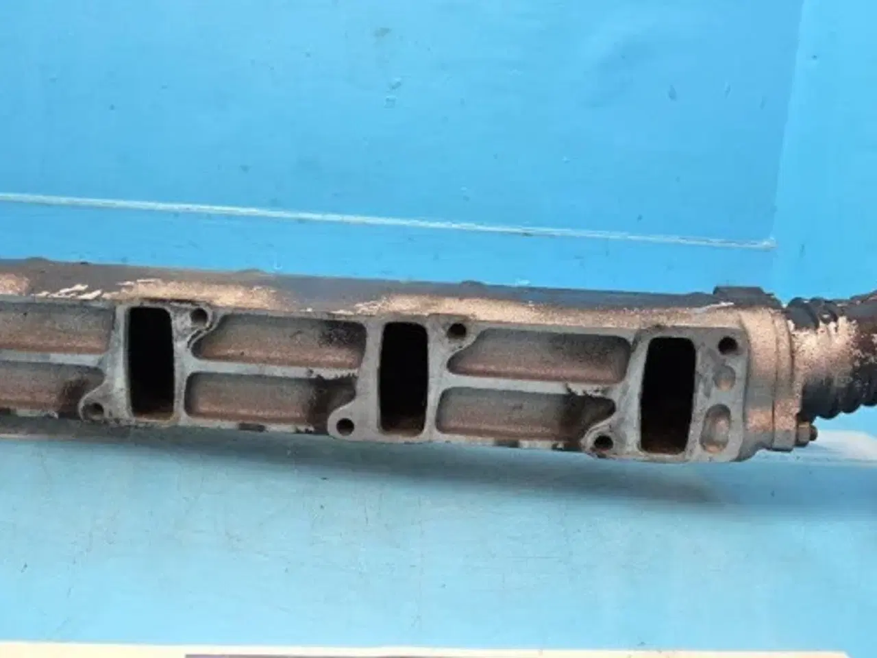 Billede 4 - Deutz 1000.4WT2 Insugningmanifold 008718200