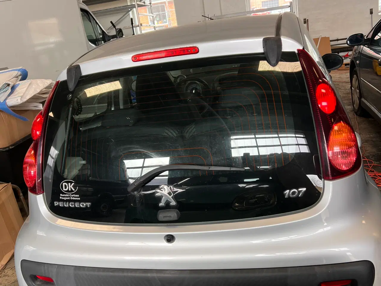 Billede 3 - Fin og velholdt Peugeot 107