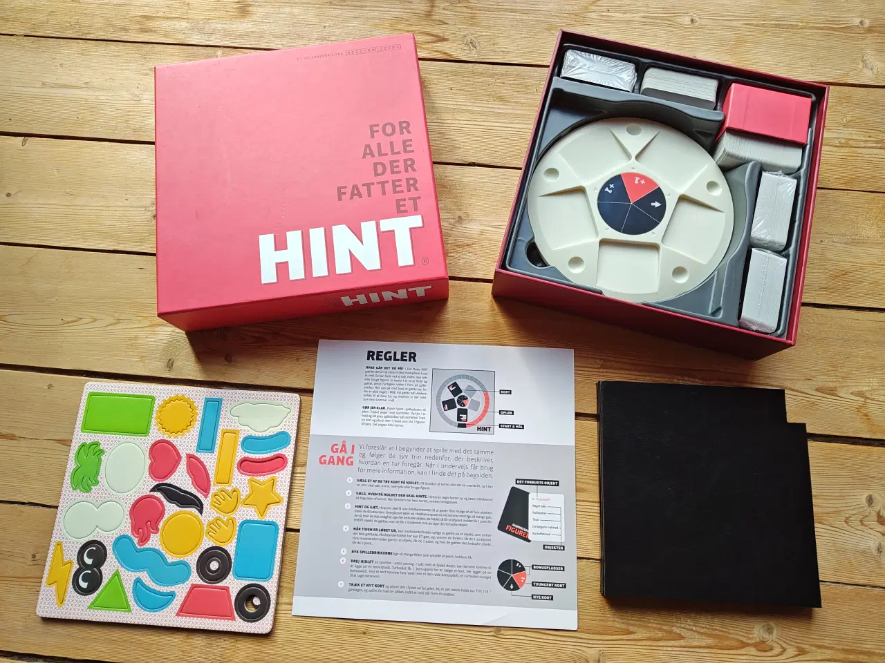 Billede 1 - For alle der fatter et HINT Brætspil