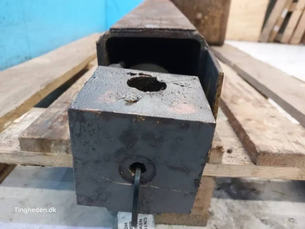 Billede 13 - New Holland LB115B Støtteben E7NN171RA