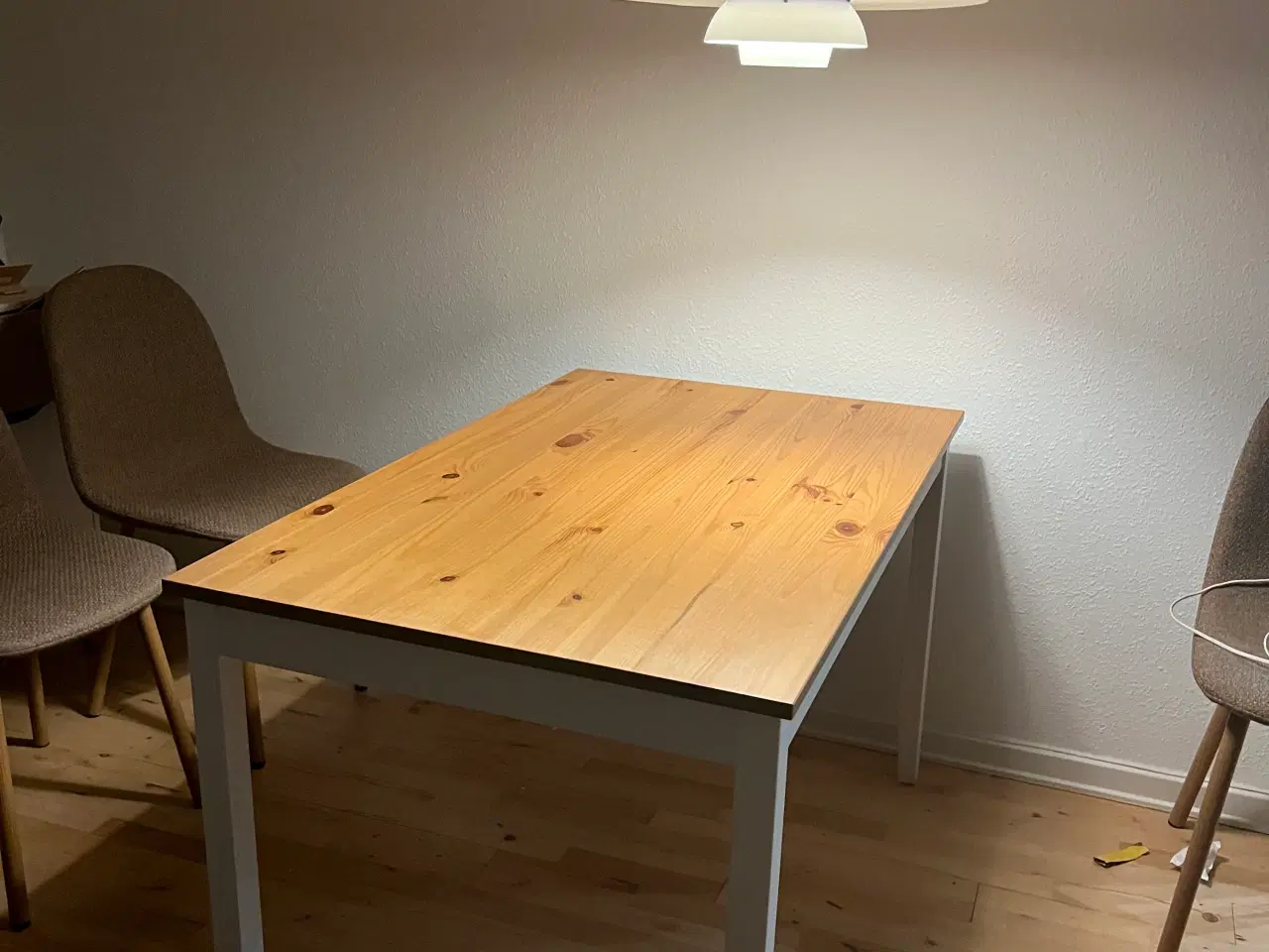 Billede 2 - Lerhamn Ikea Spisebord med hvid/træ look