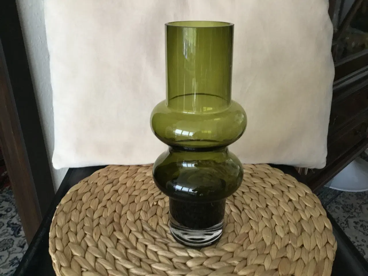 Billede 1 - Elegant mundblæst kunstglasvase