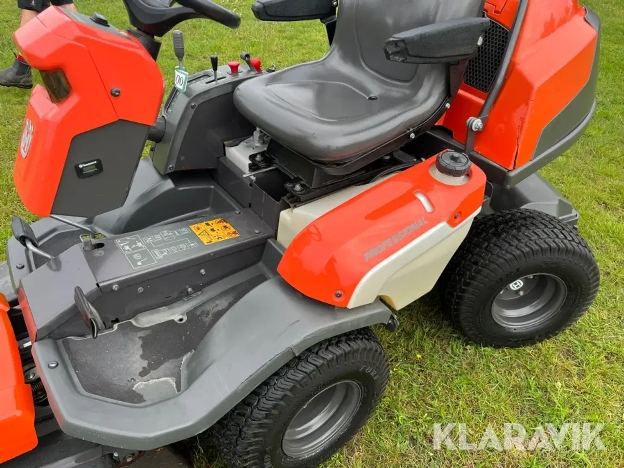 Billede 10 - Græsslåmaskine Husqvarna P524 4WD
