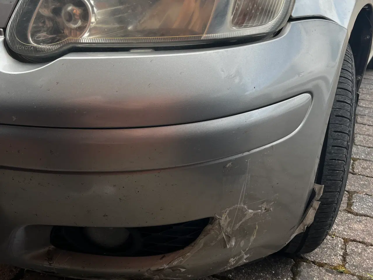 Billede 7 - Toyota Yaris 1.3 VVTI – 5-dørs – 88 hk – 2005
