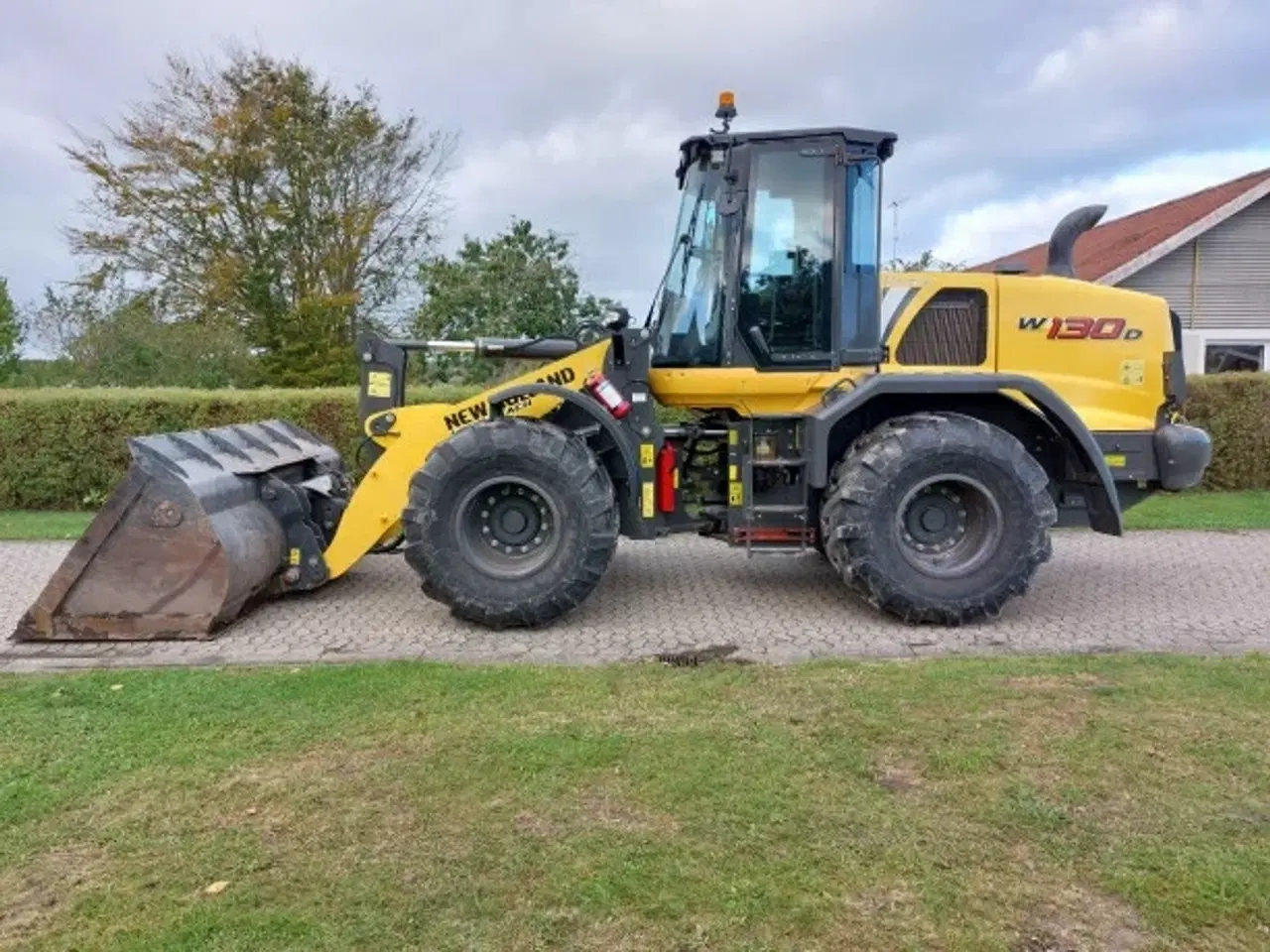 Billede 5 - Super velholdt NH W130D LR KUN 1063 timer