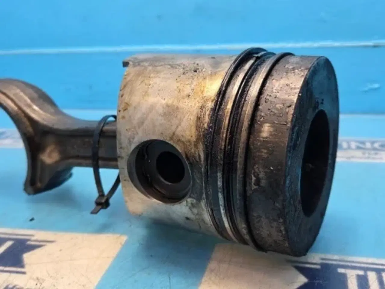 Billede 2 - John Deere 1630 Stempel AR79868