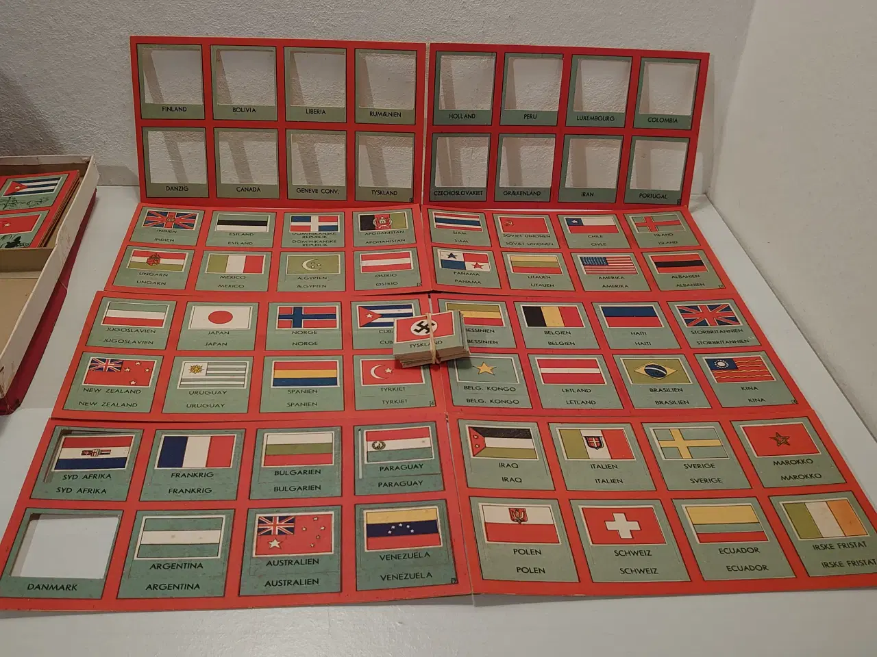 Billede 6 - Lær Nationernes Flag at kende. Sjældent. Ca 1942.