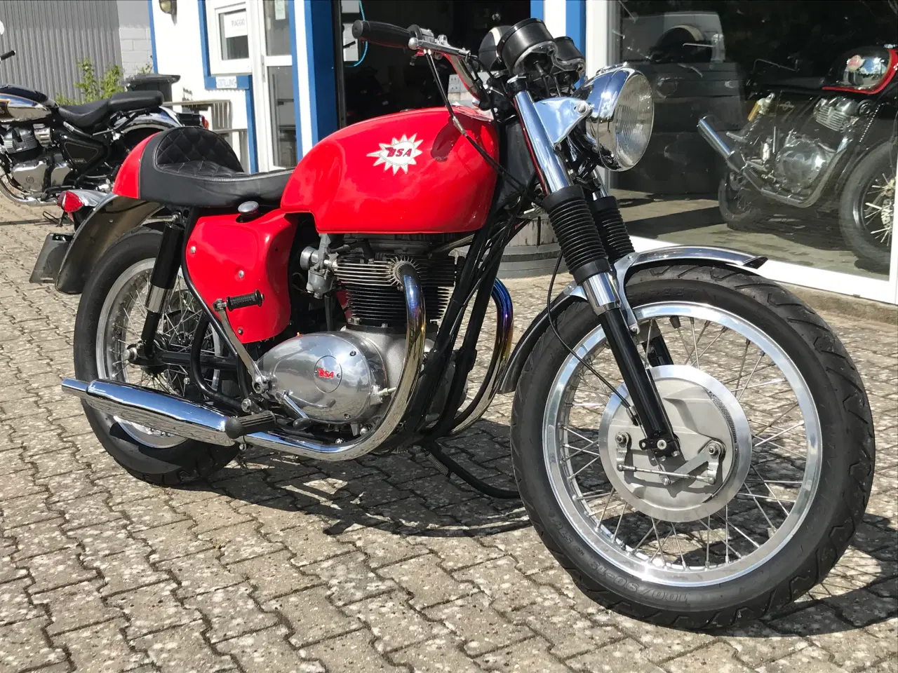 Billede 2 - BSA 650 Spitfire model