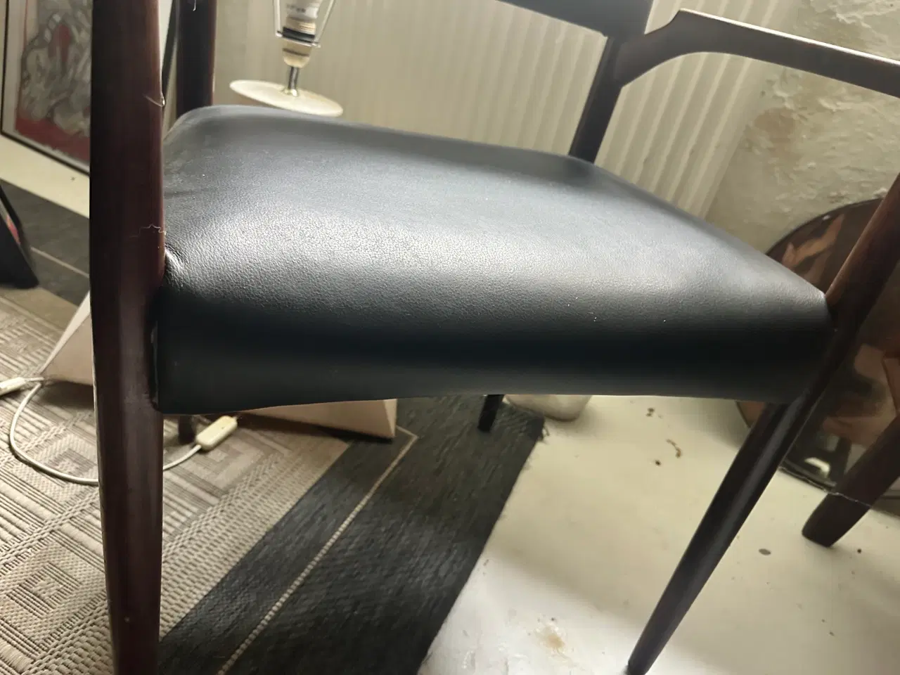 Billede 3 - Stol i læder og palisander