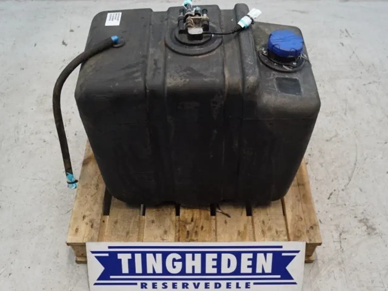 Billede 1 - Massey Ferguson 9280 AdBlue Tank 71435803