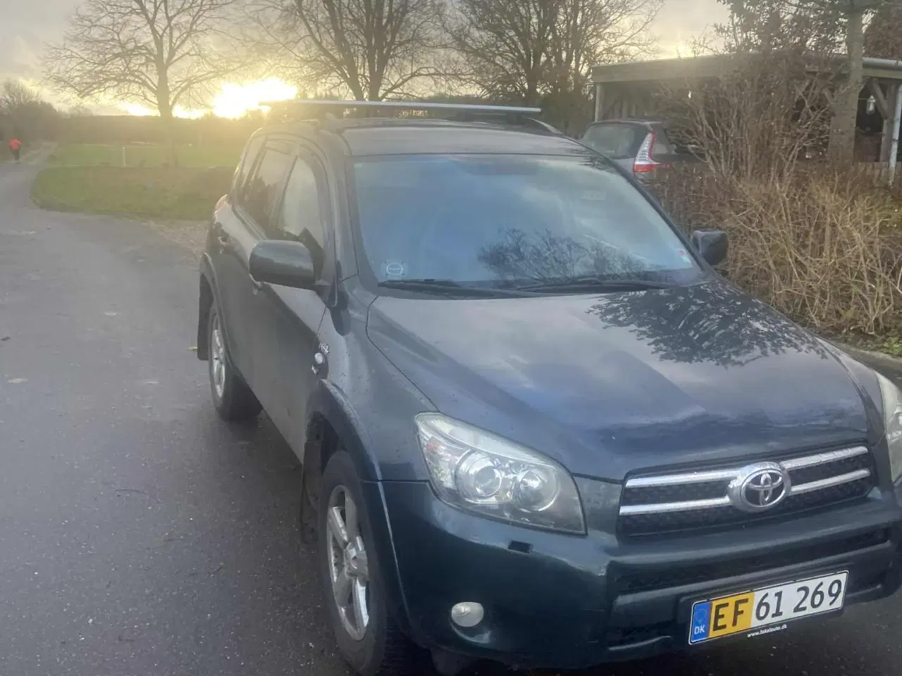 Billede 2 - Fin Toyota Rav 4 sælges 