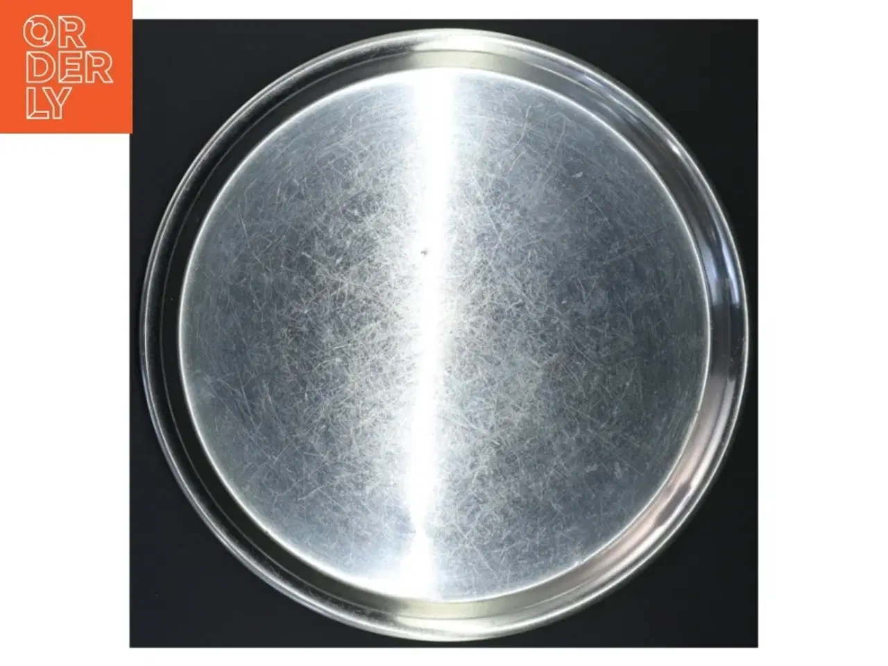 Billede 2 - Rund metal bakke (str. 29,5 x 2 cm)