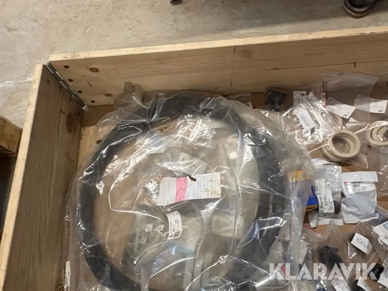 Billede 6 - 5 paller assorteret Reservedele