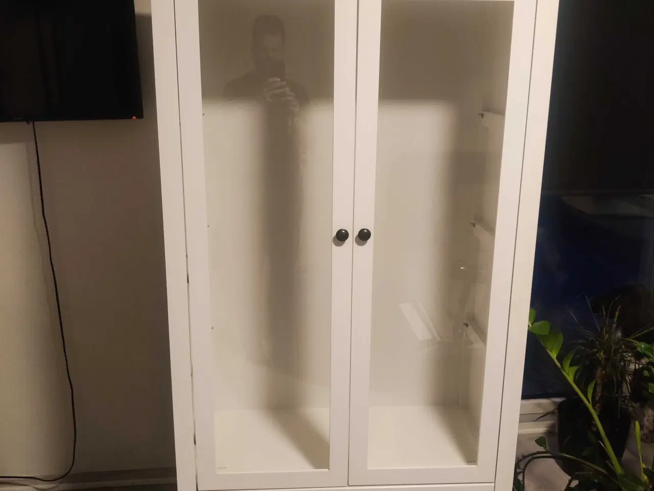 Billede 1 - Flot Vitrineskab 