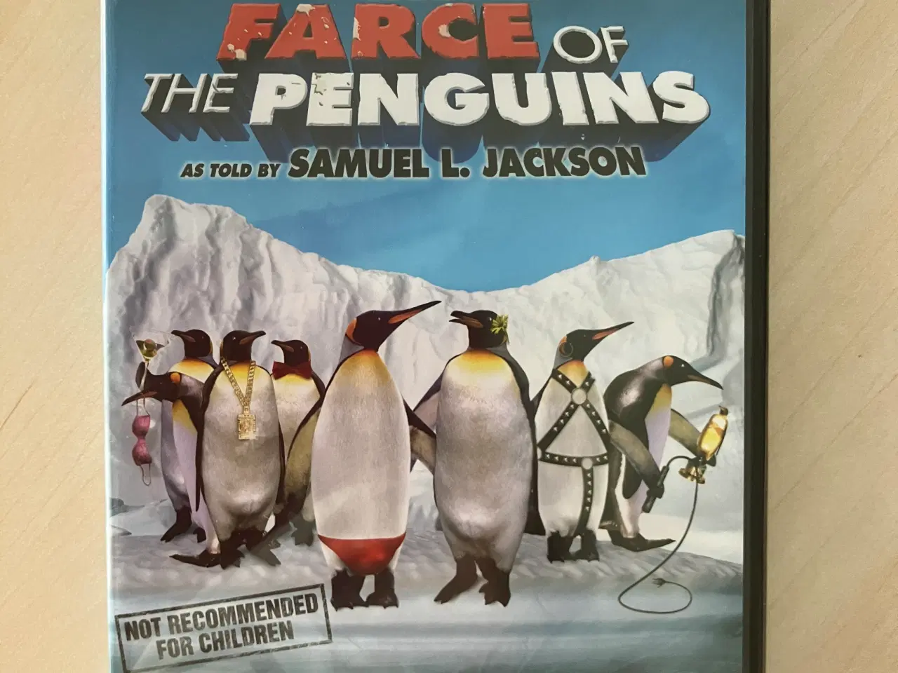 Billede 1 - DVD film Farce of the Penguins, kun for voksne