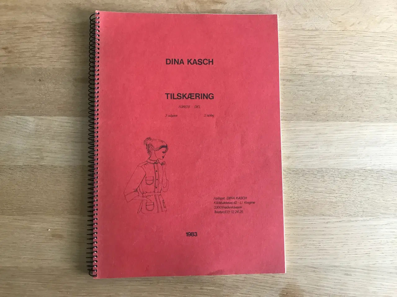 Billede 1 - Tilskæring, Første del     Dina Kasch