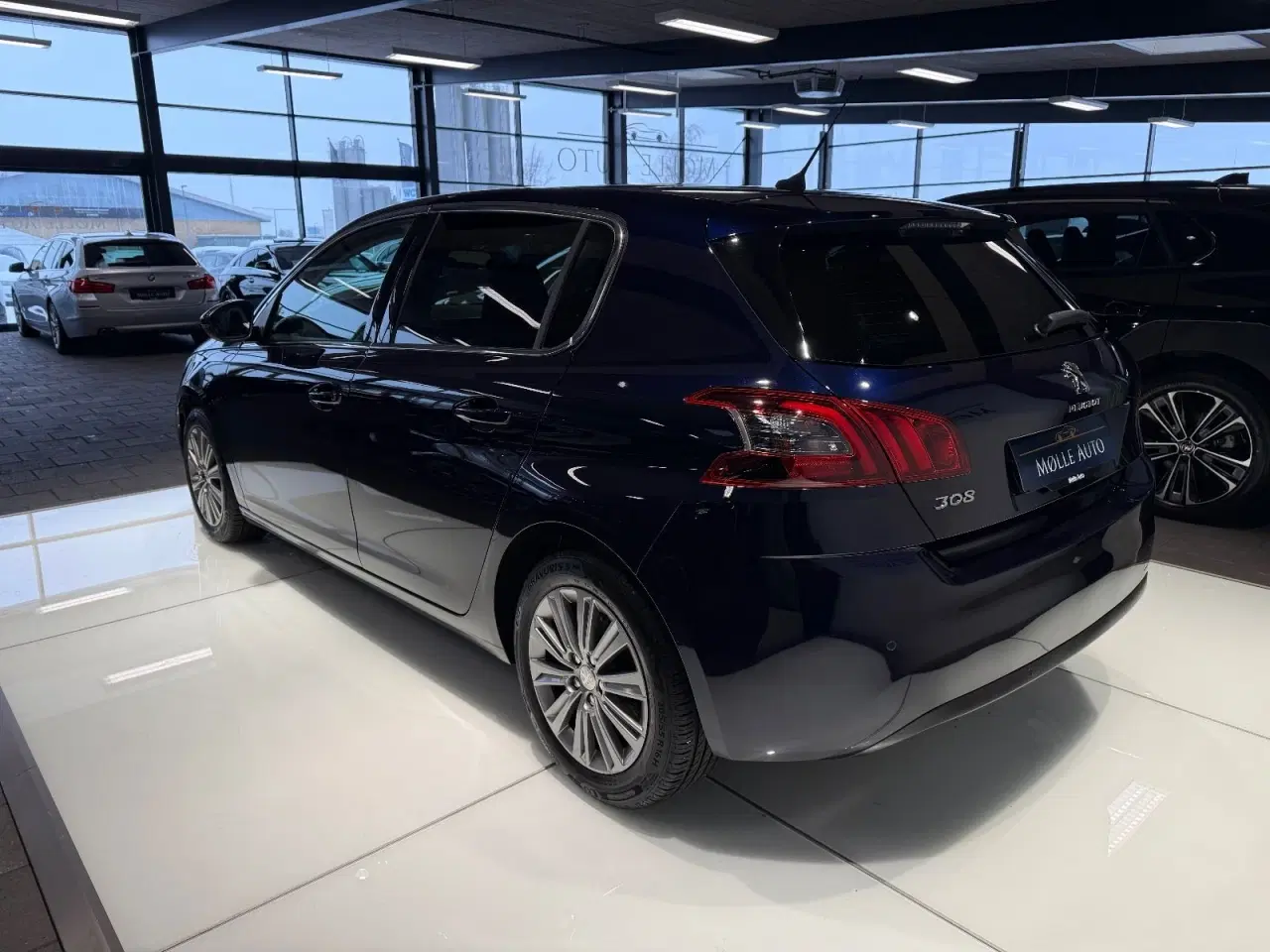 Billede 4 - Peugeot 308 1,5 BlueHDi 130 Velvet EAT6