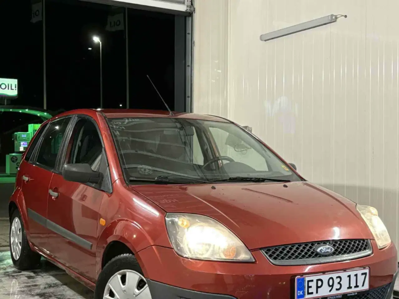 Billede 2 - Ford Fiesta - LAV km tal, Pæn stand