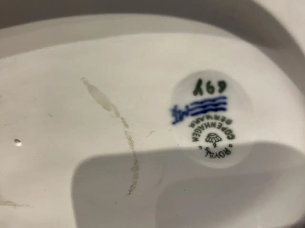 Billede 4 - Pige med geder Royal copenhagen