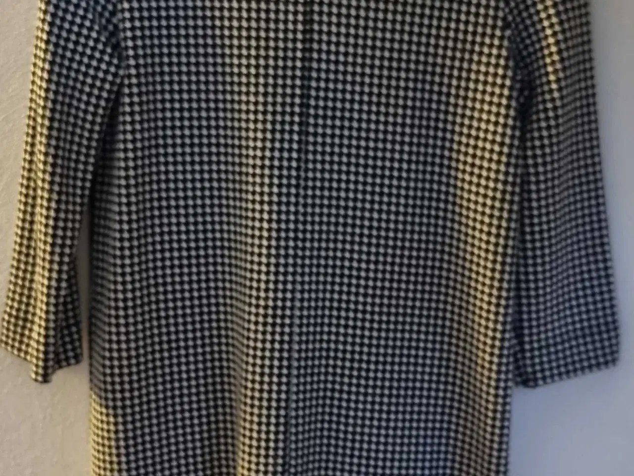 Billede 1 - Cecil super lækker kjole