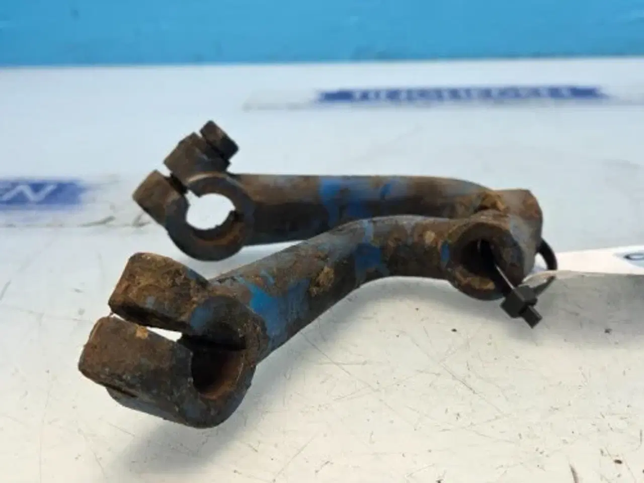 Billede 6 - Ford 8210 Arm D5NN7243B  2Stk