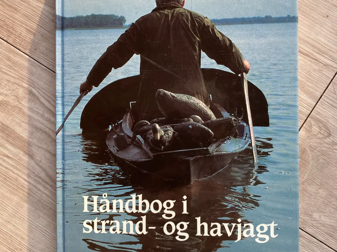 Billede 1 - "Håndbog i strand- og havjagt"