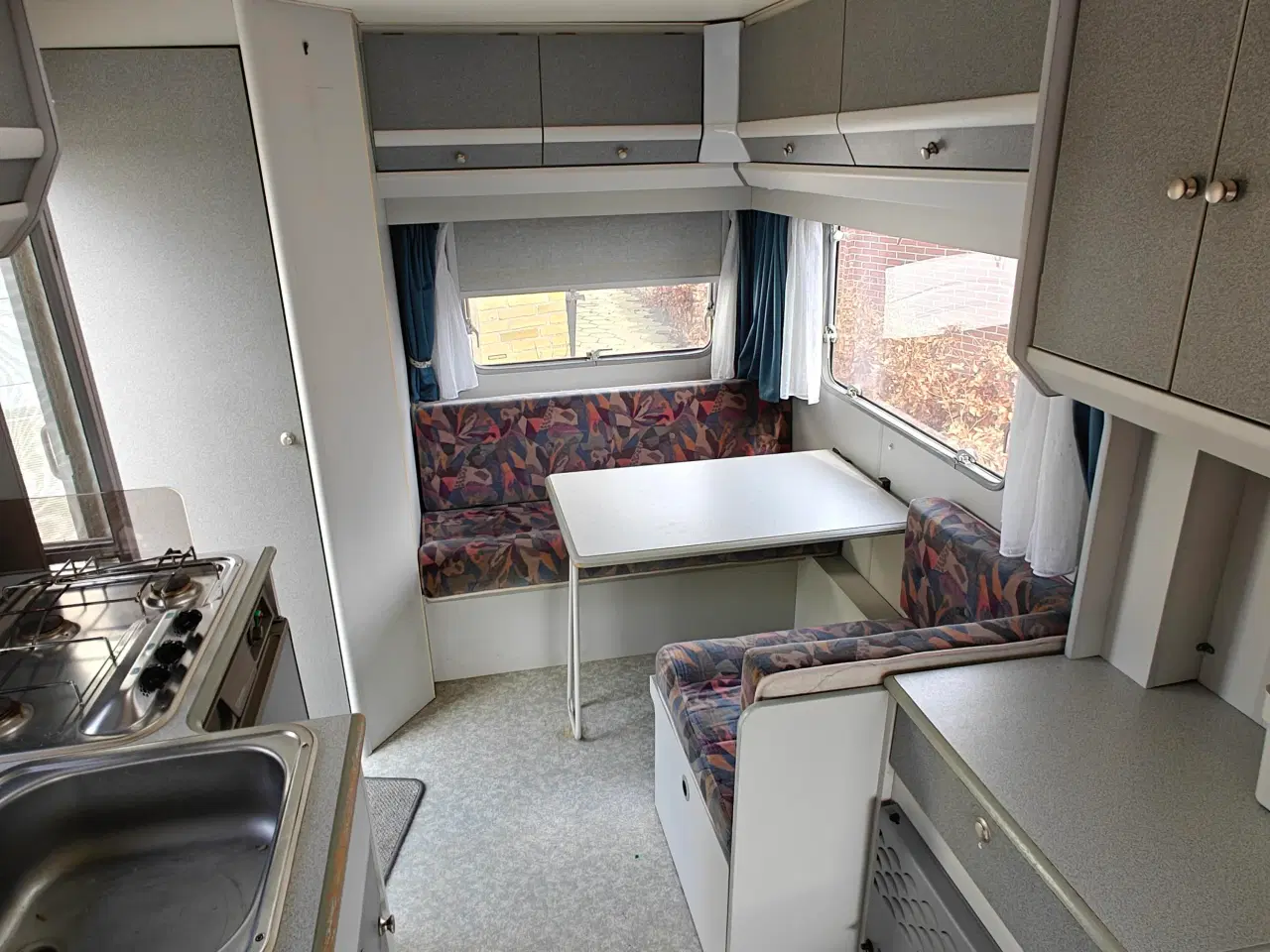 Billede 7 - Velholdt campingvogn fra 1994 m. fortelt & toilet