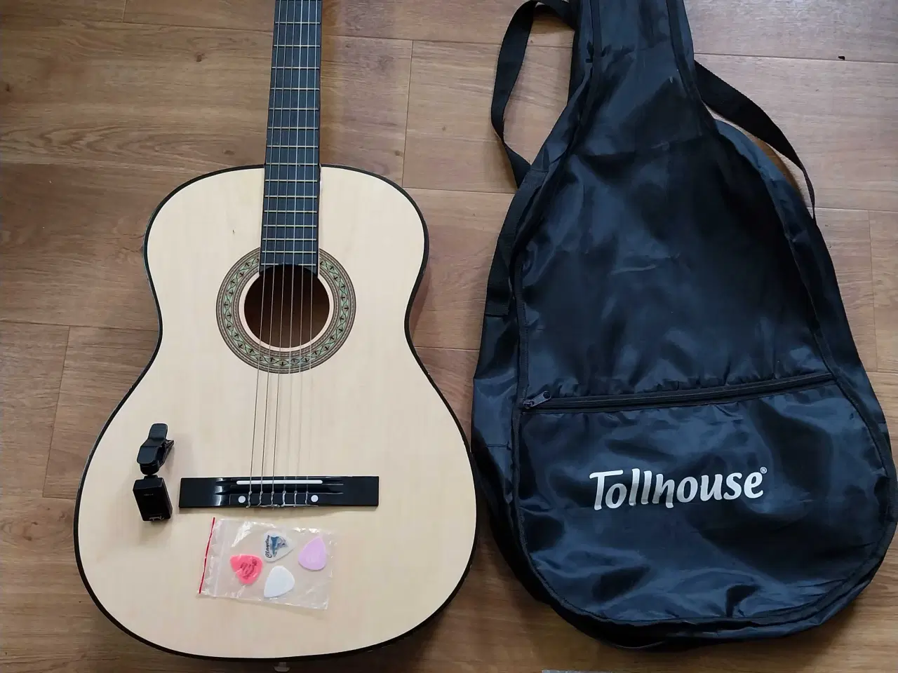 Billede 2 - Guitar med mere.