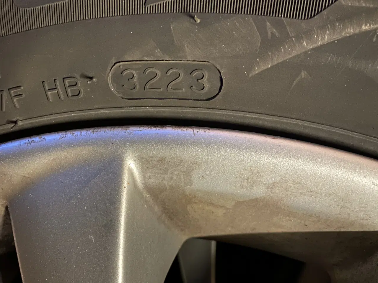 Billede 1 - Alufælge med vinterdæk